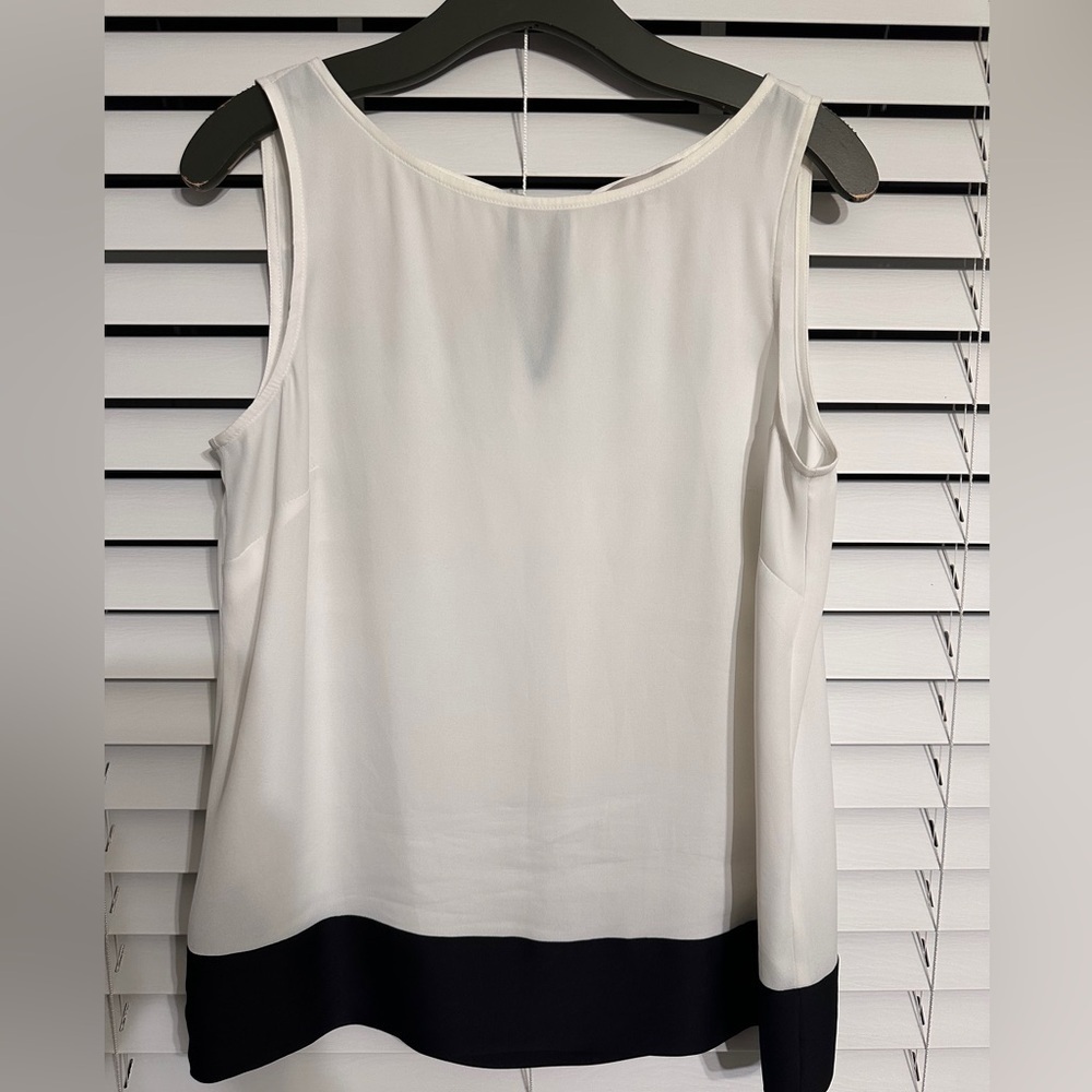 #7) LOFT white and Navy blue sleeveless top Size M